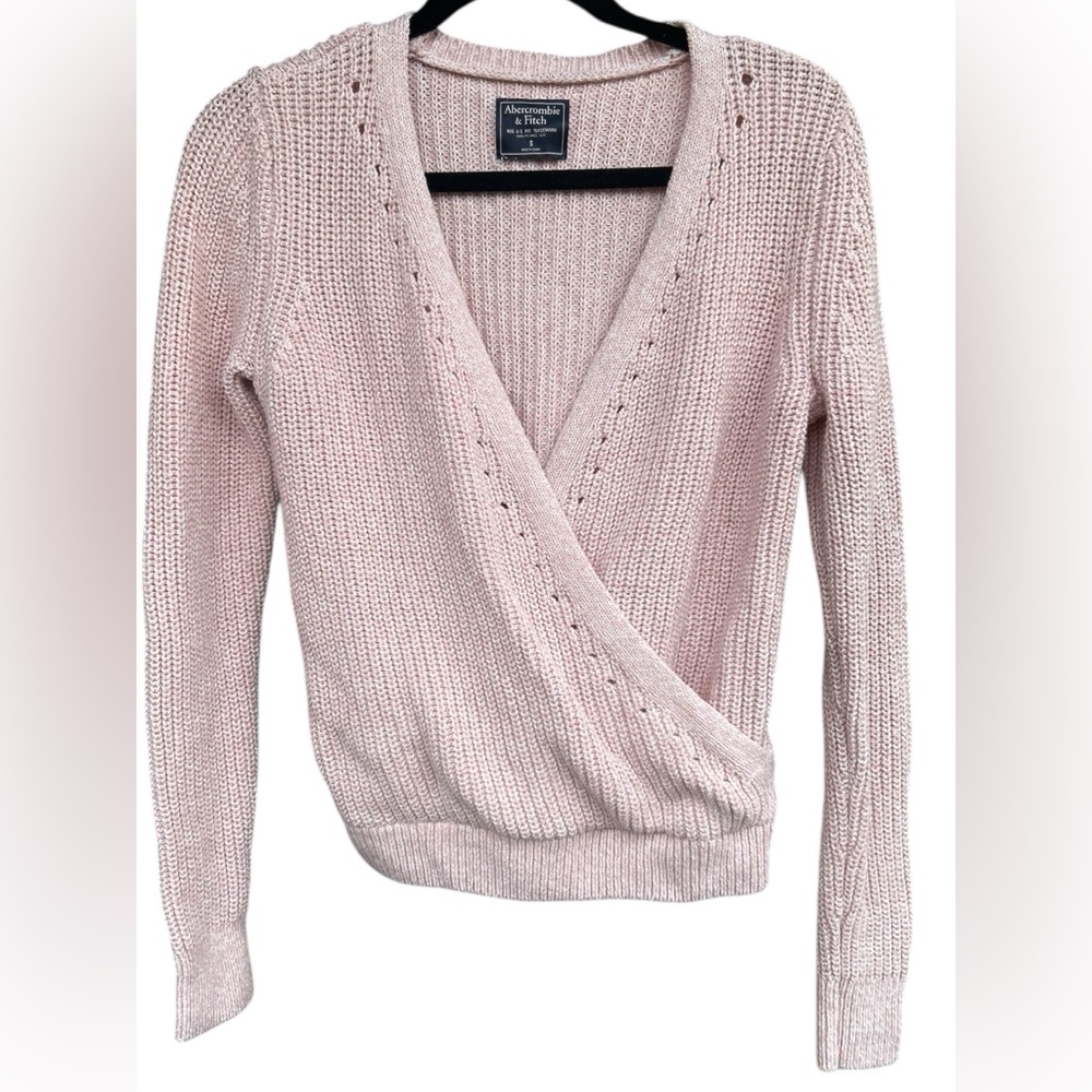 Abercrombie‎ Baby Pink Crossover Sweater Sz Small Ballerina Core